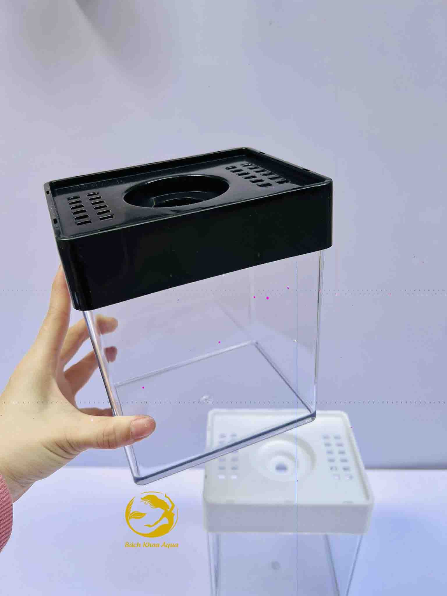 Bể cá nhựa chất liệu Acrylic trong suốt